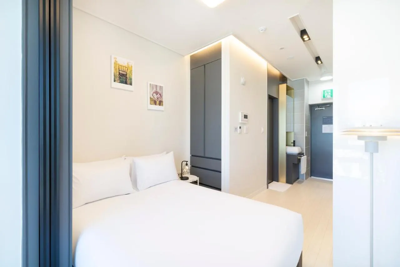 From H Reposant Hotel Busnan Seomyeon Busan